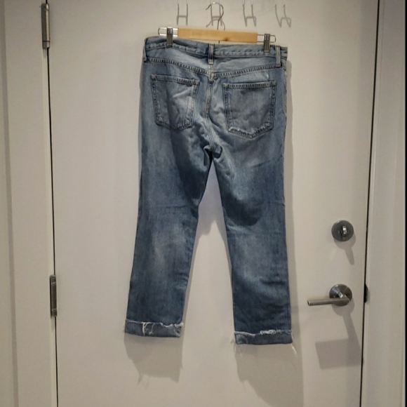 Gap Distressed Boyfriend Jeans – sz 28 - Picture 3 of 4